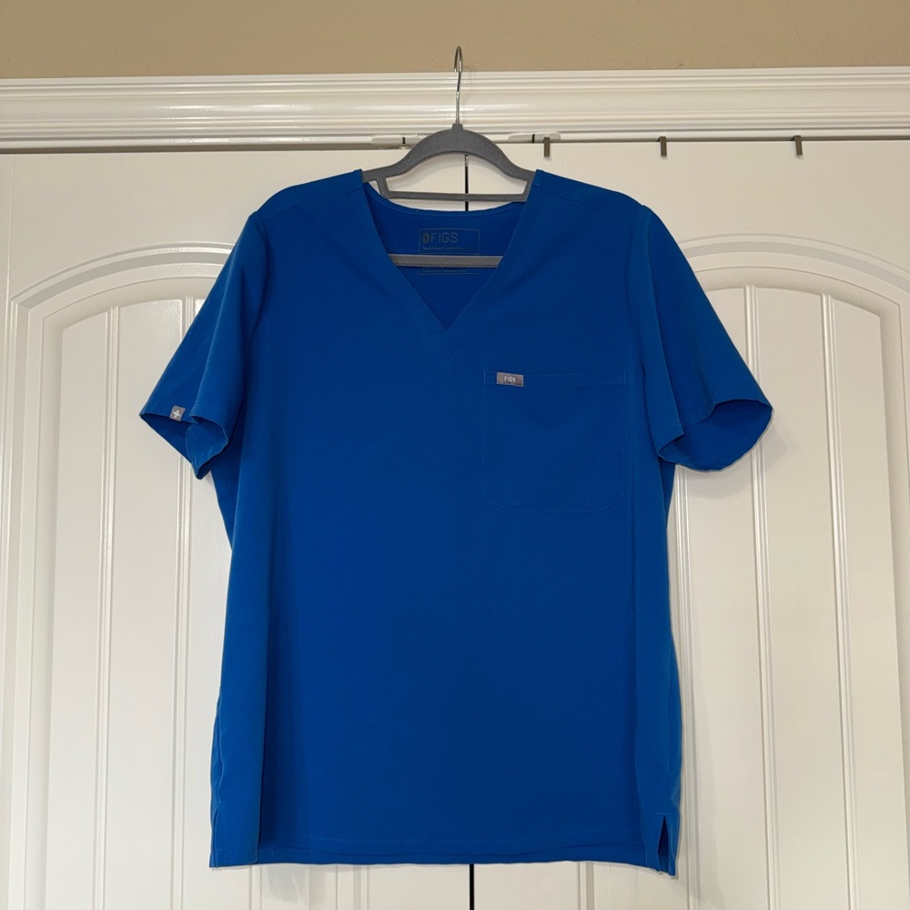 Figs Women’s Catarina Scrub Top. Royal Blue. Size XL